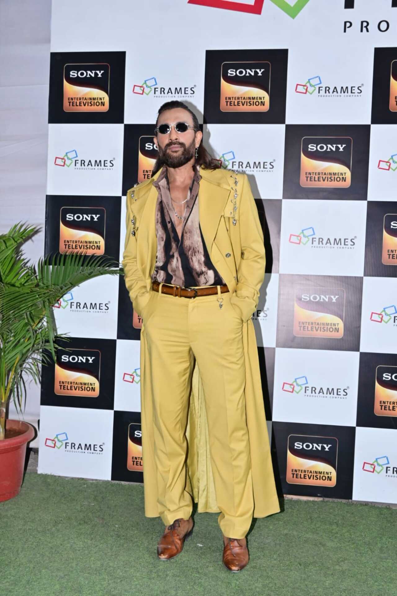 Terence Lewis was also spotted on the sets of India's Best Dancer in a yellow suit.